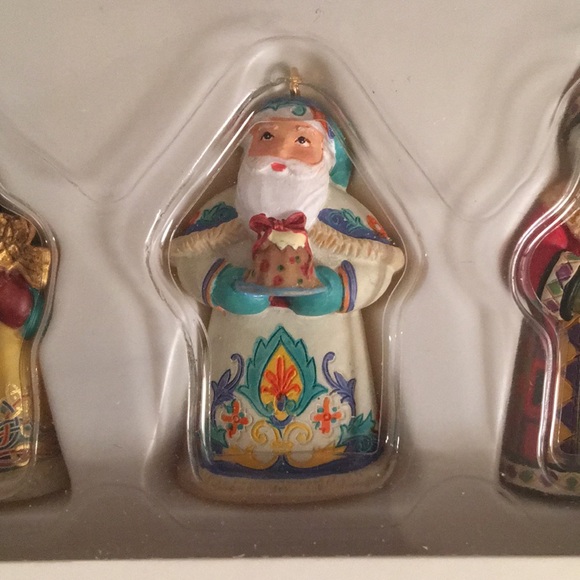 NIB 2006 Santas From Around The World Miniature Collection Hallmark Ornaments - Picture 8 of 11